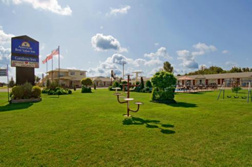 Milan Garden Inn Thorold Buitenkant foto